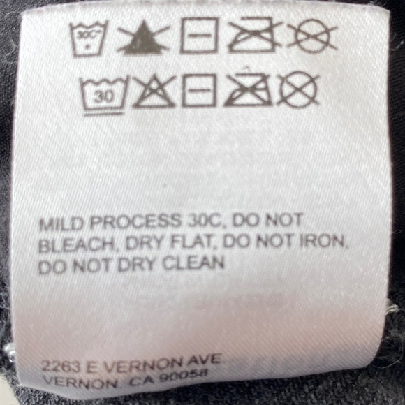 Reformation Women's High Rise Straight Leg Raw Hem Jeans Black Wash Size 27 - Picture 9 of 13